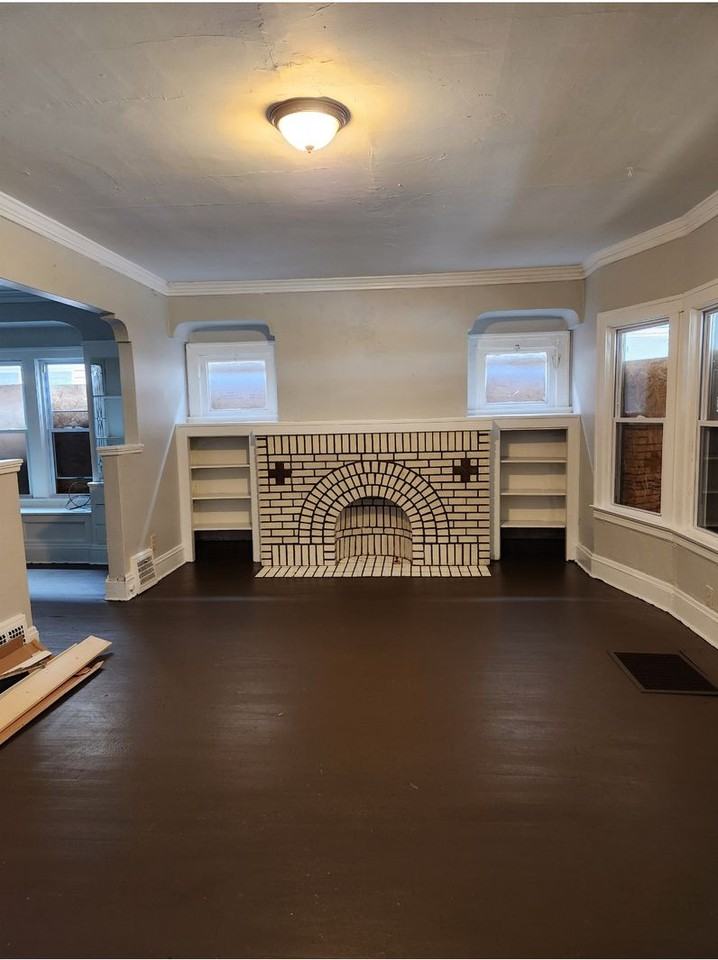 3697 EAST 146TH STREET - Photo 3 of 13