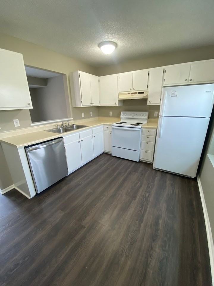 712 Aurora Knoll Ln - Photo 3 of 8