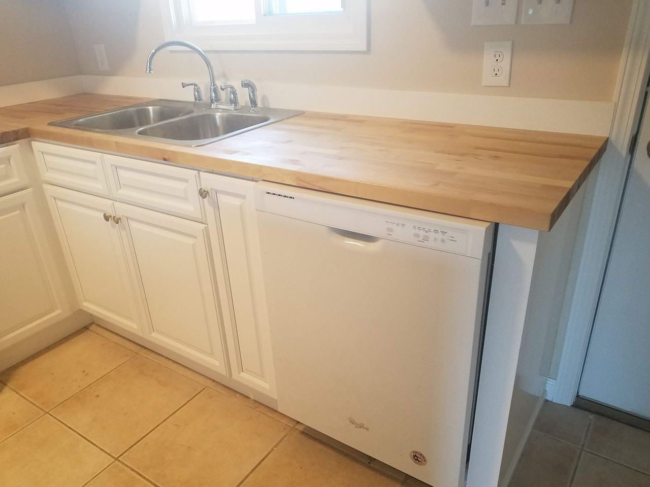 3119 Debra Blvd - Photo 4 of 16