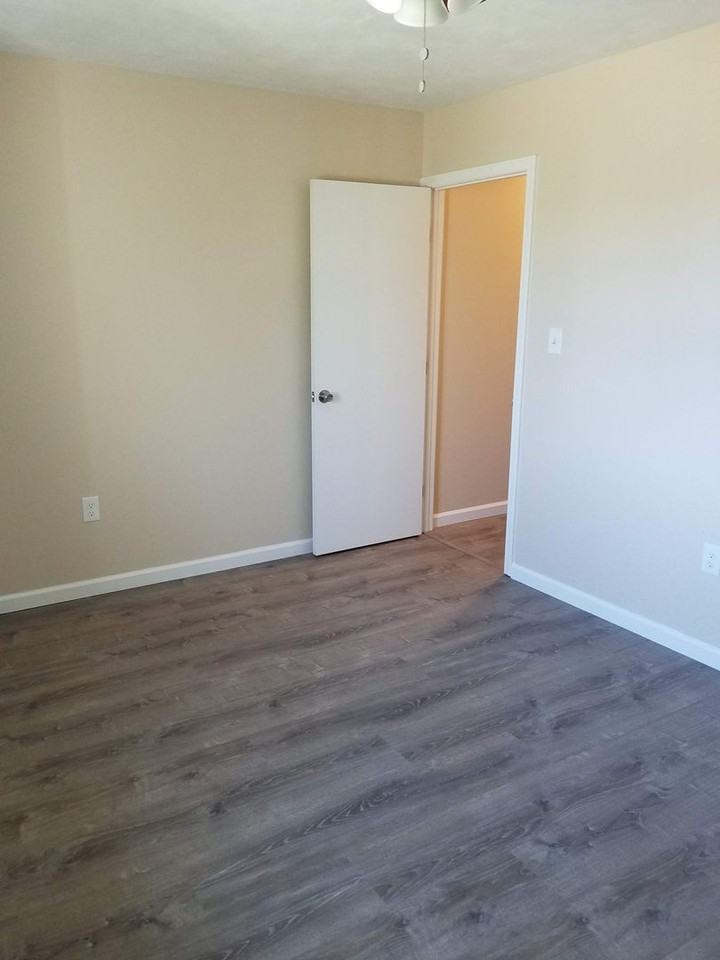 3119 Debra Blvd - Photo 6 of 16