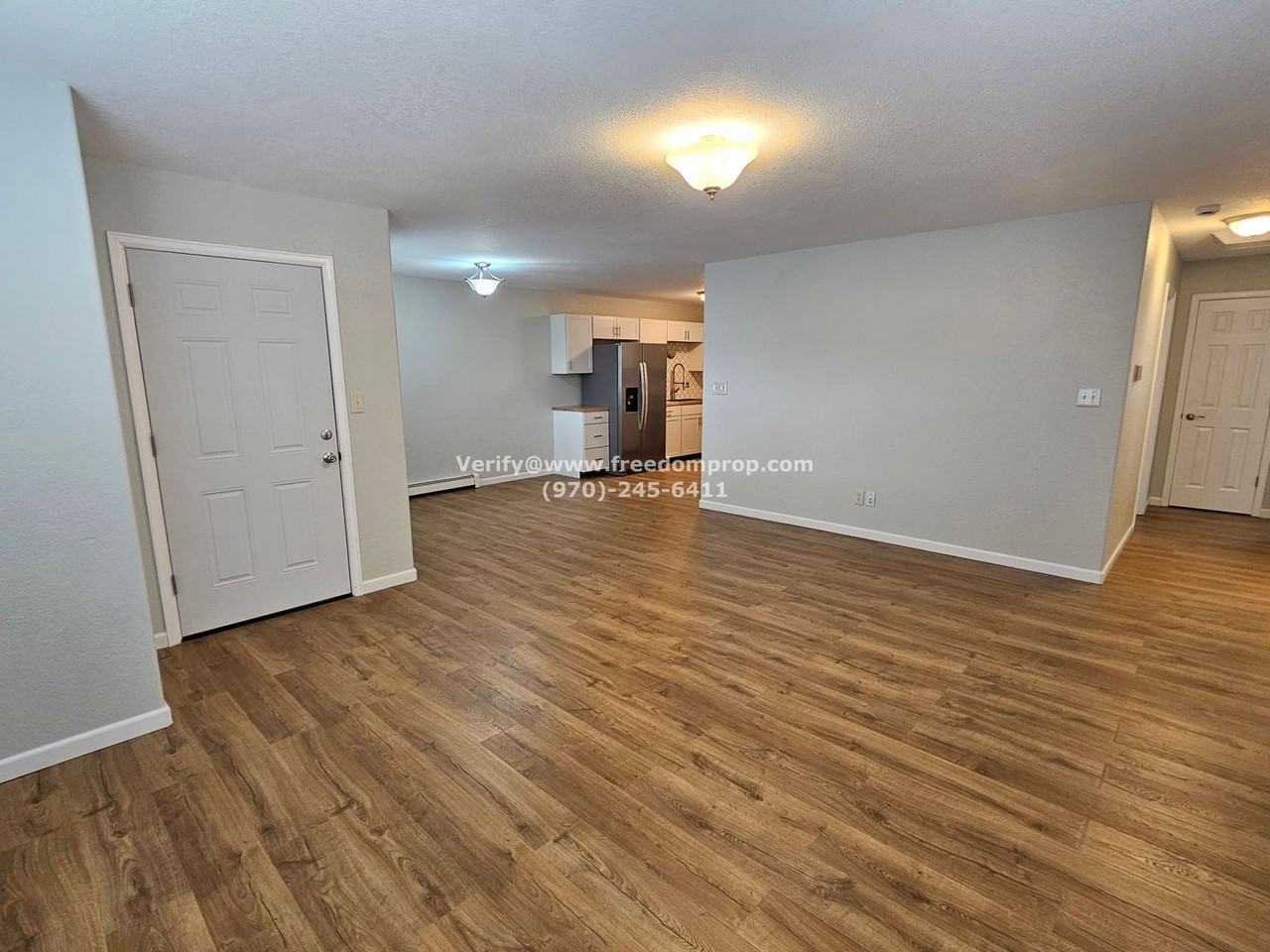 455 David Ct - Photo 4 of 16