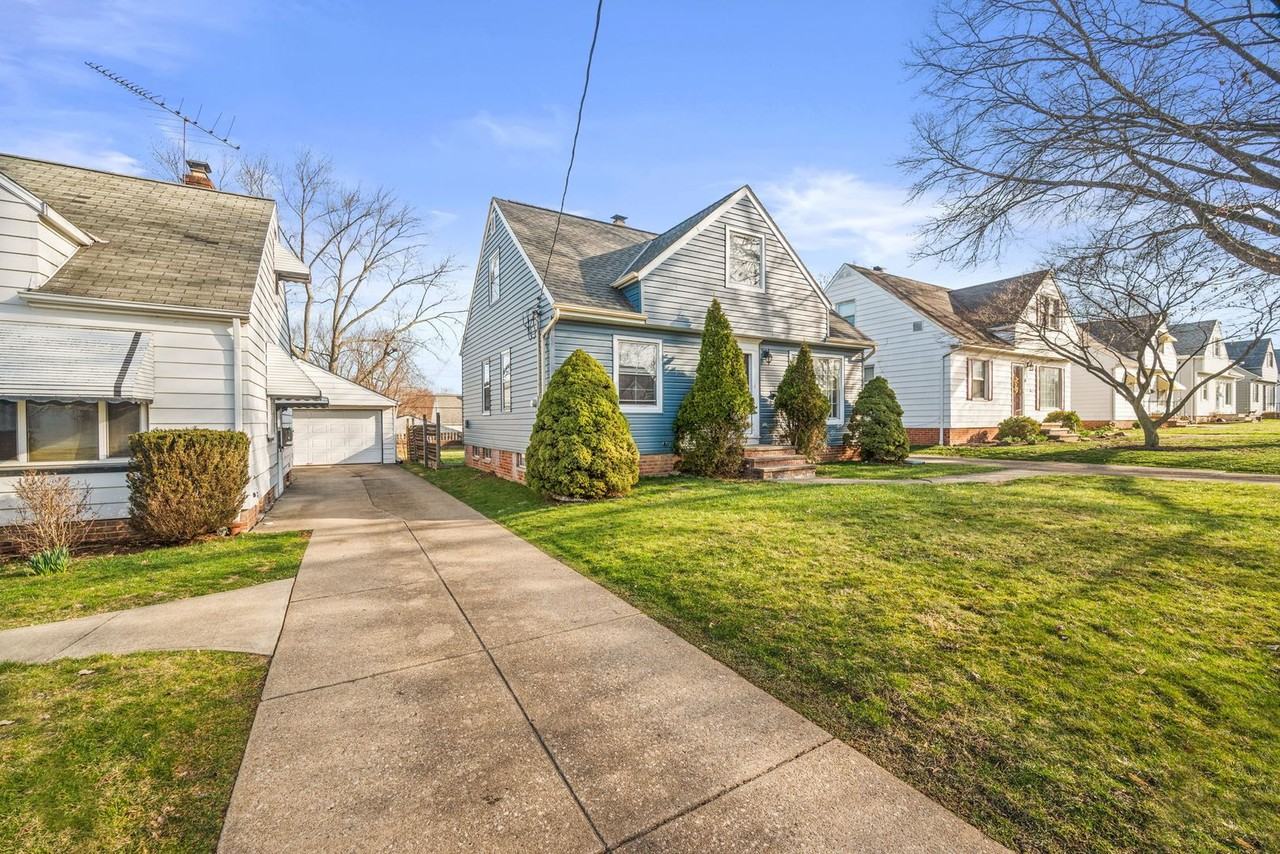 65 Leyton Rd - Photo 2 of 29