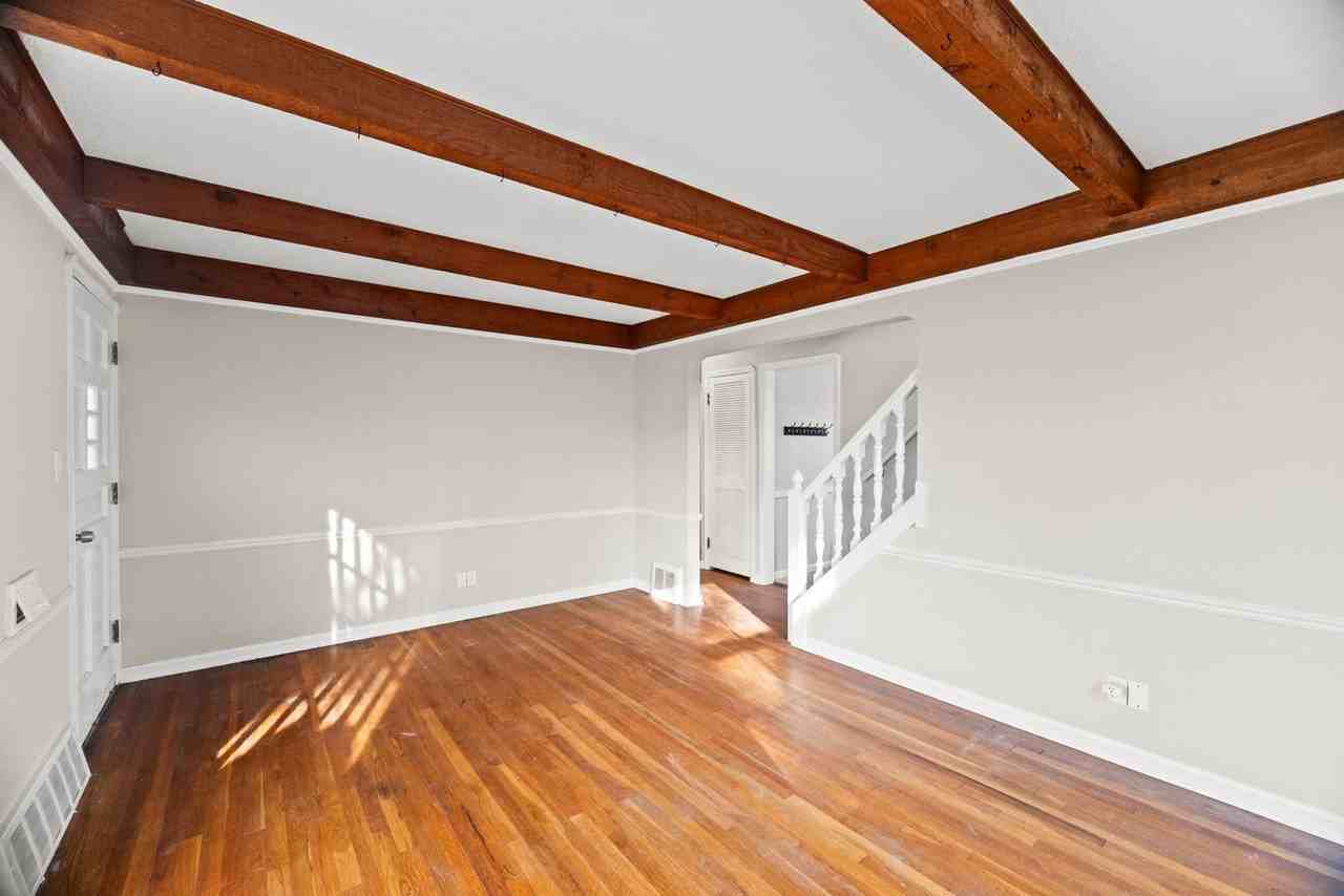 65 Leyton Rd - Photo 5 of 29