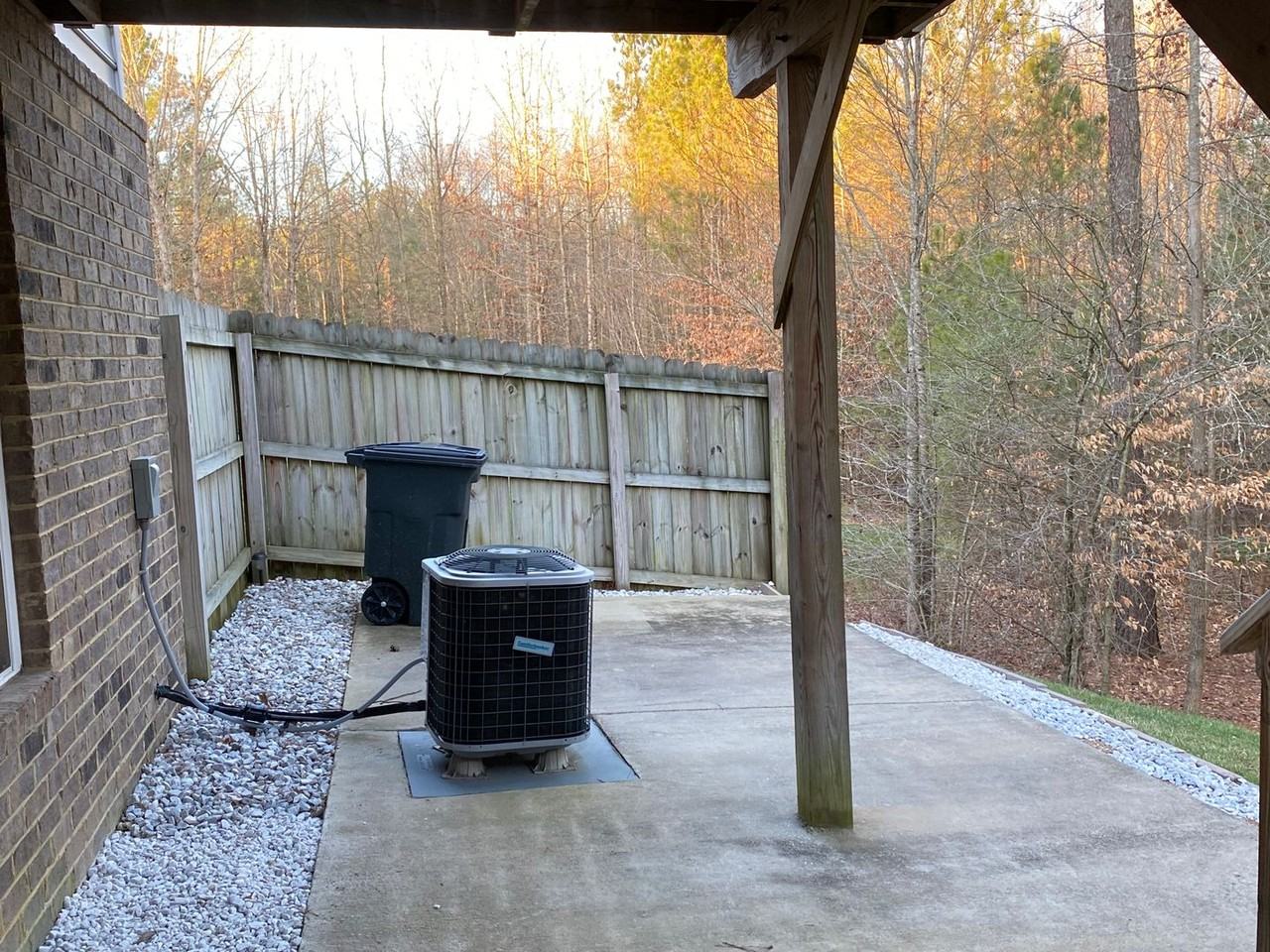 11610 Vicars Ridge Ln - Photo 4 of 41