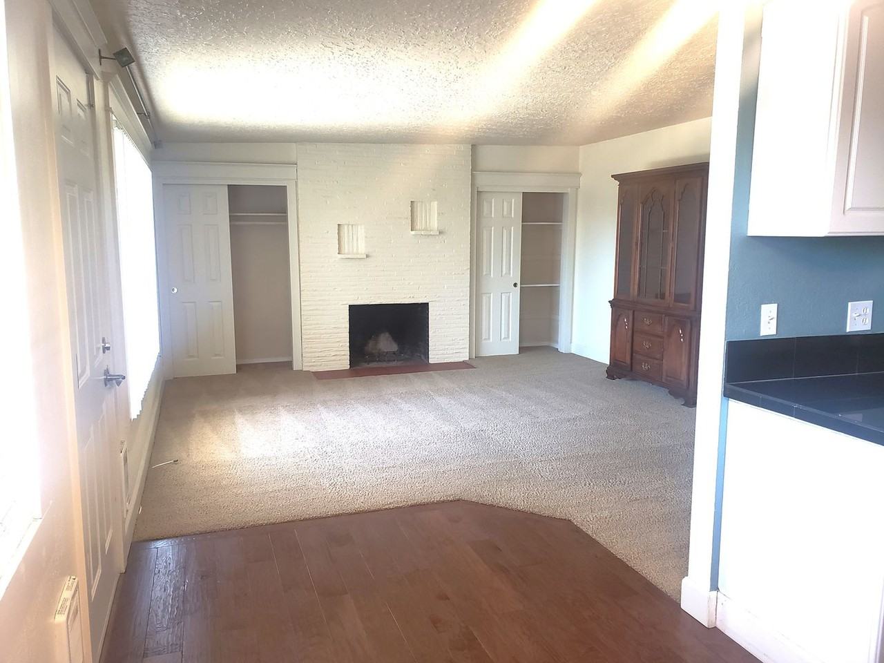 2102 Nw Kelly Dr - Photo 2 of 28