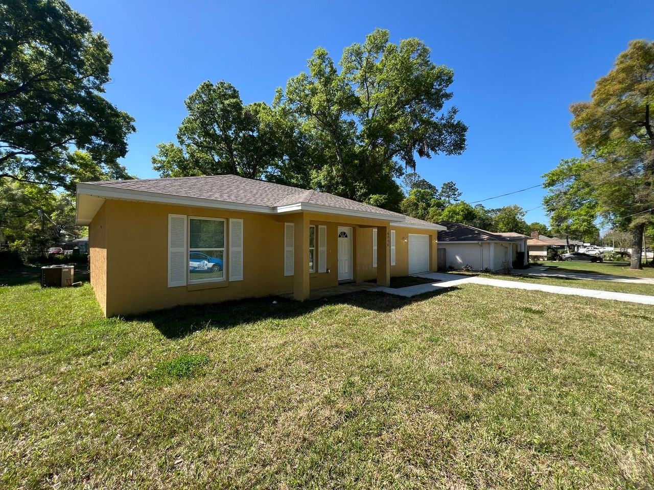 6036 Nw 61st Ln - Photo 3 of 25