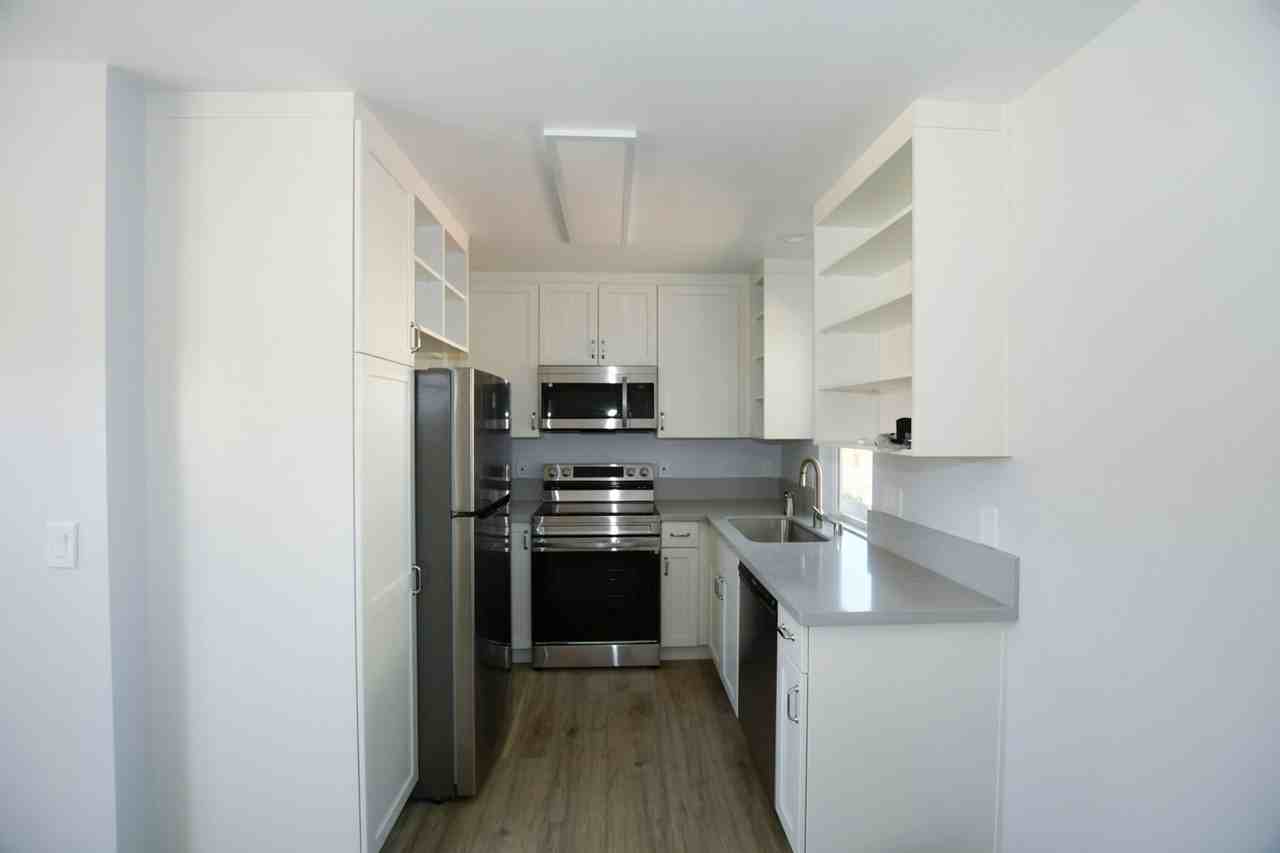 2073-2075 E. DAILY DRIVE - Photo 3 of 6