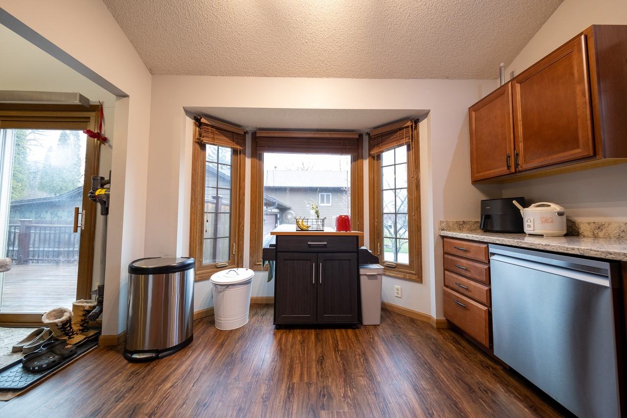 825 Golden Meadow Rd #1 - Photo 4 of 23