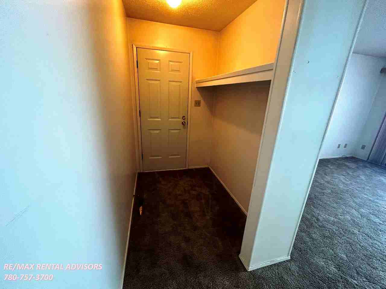 7316 132 Ave Nw - Photo 2 of 14