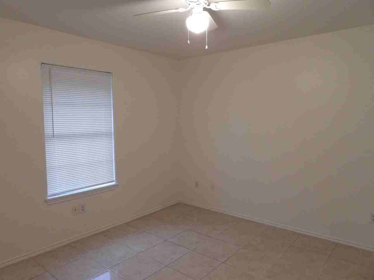 1906 Villa Linda Avenue #D - Photo 7 of 18