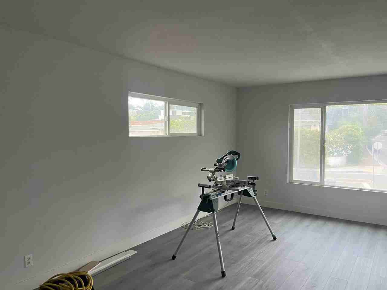 609 S Cedros Ave Lowr #609 - Photo 5 of 20