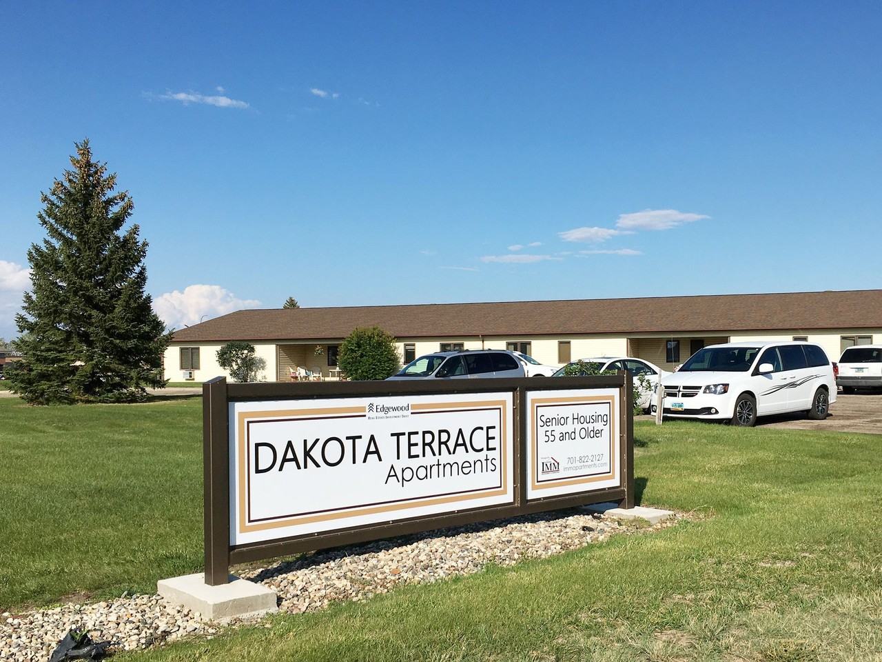 Dakota Terrace - Photo 5 of 50