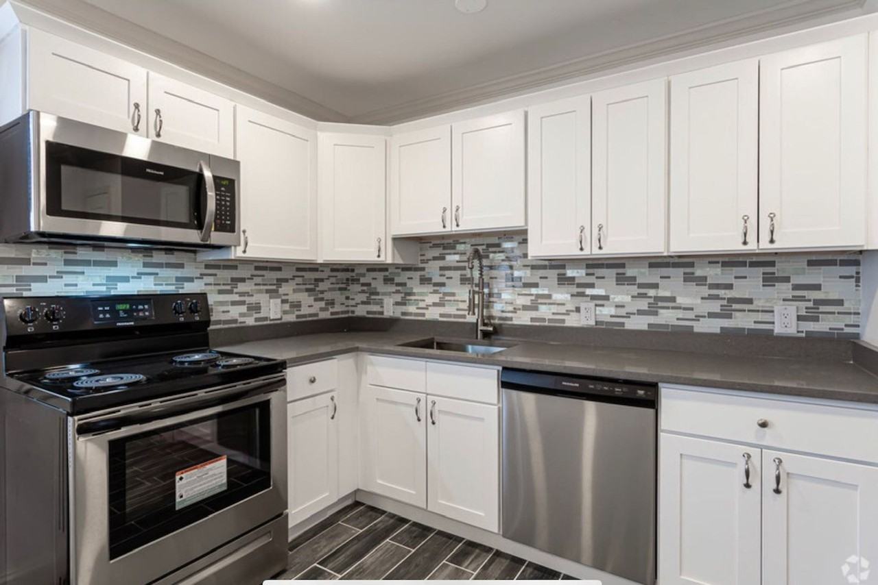 Colchester Estates Apartments 12 Balaban Rd, Colchester, CT 06415