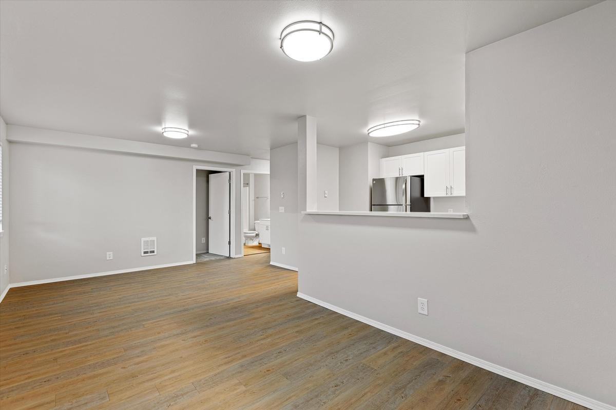 1510 Cooley St - Photo 6 of 12