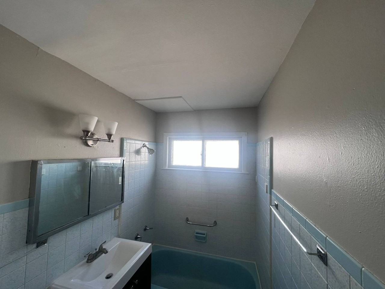 5844 N 83rd St - Photo 5 of 26