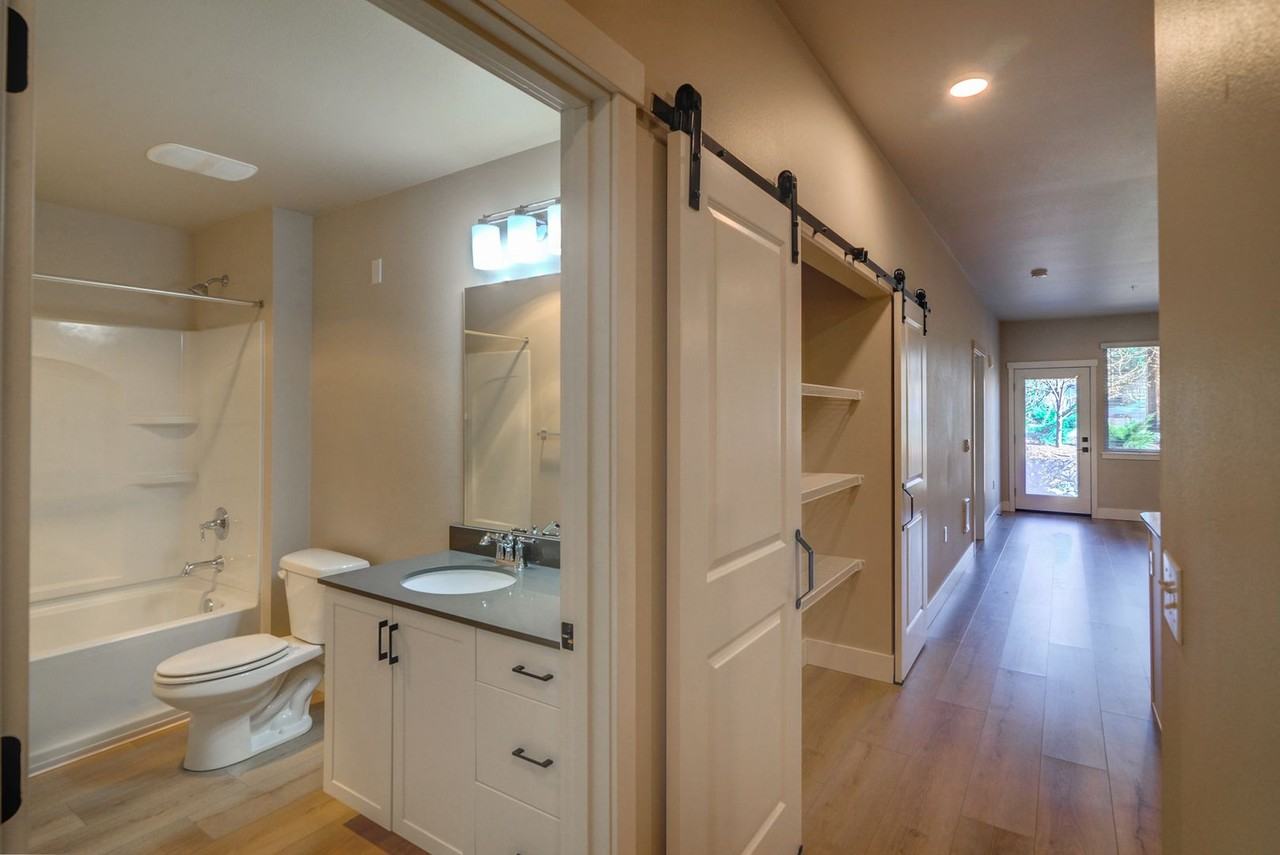 The Wayne Apartments - Photo 6 of 23