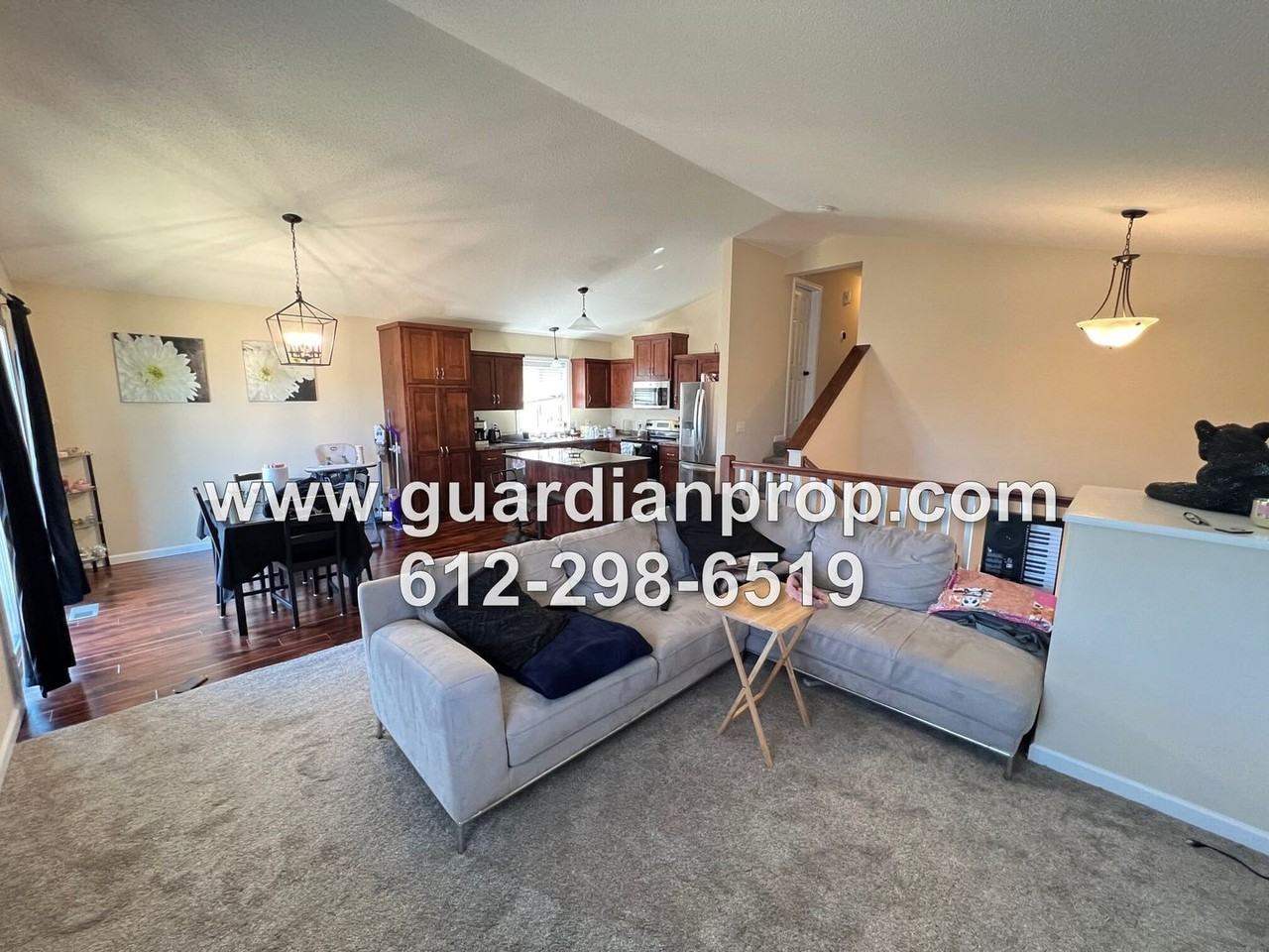 12117 Hupp Street Northeast - Photo 3 of 20