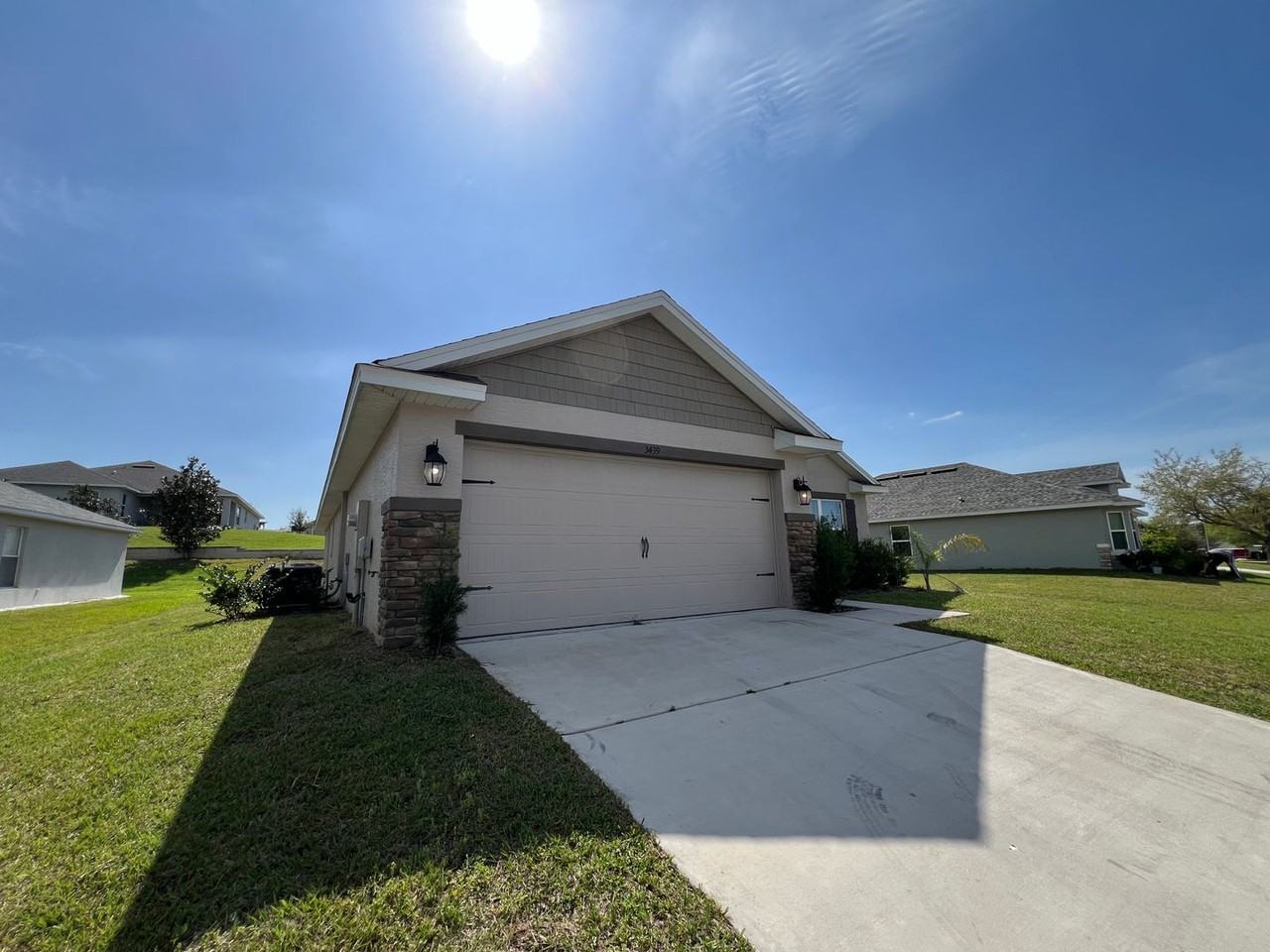 3439 N Burroughs Path - Photo 2 of 27