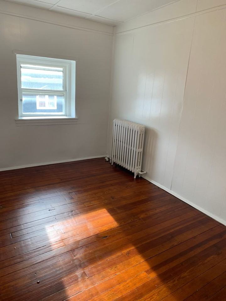 519 Walnut St #3 - Photo 2 of 9