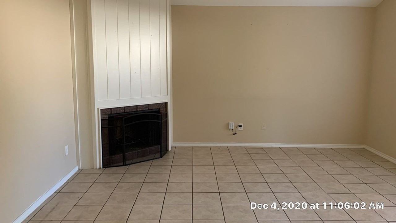 4431 Terrace Manor Dr - Photo 3 of 17