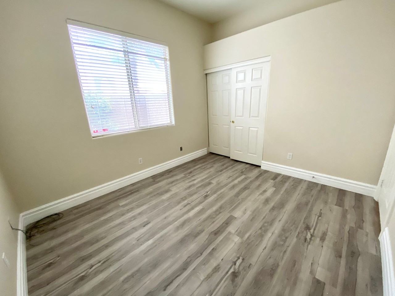 40 Chateau Whistler Ct - Photo 7 of 25