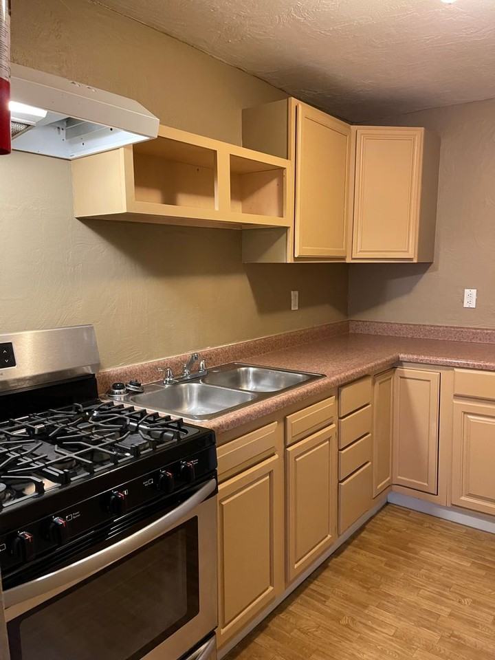 434 - 502 W Main St - Photo 7 of 29