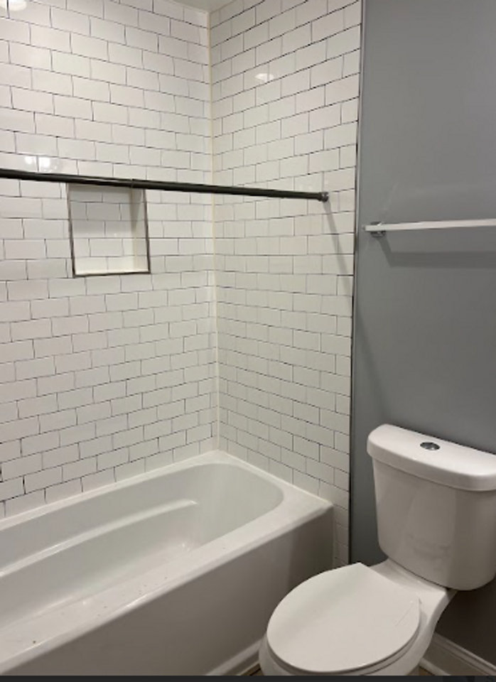 433 Atlantic St SE - Photo 6 of 12