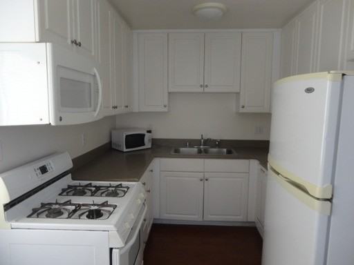 2739 Cadiz St - Photo 3 of 5