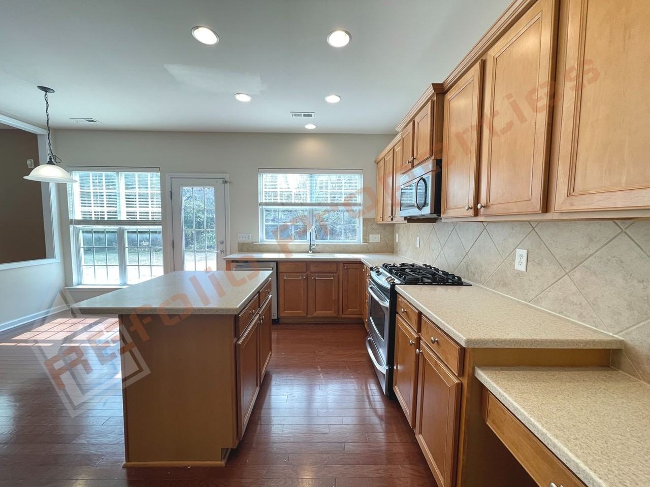 219 Euphoria Cir - Photo 6 of 37