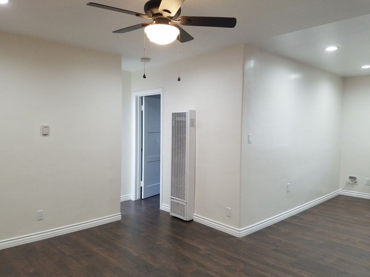 1339 1/4 W 93rd St - Photo 2 of 4