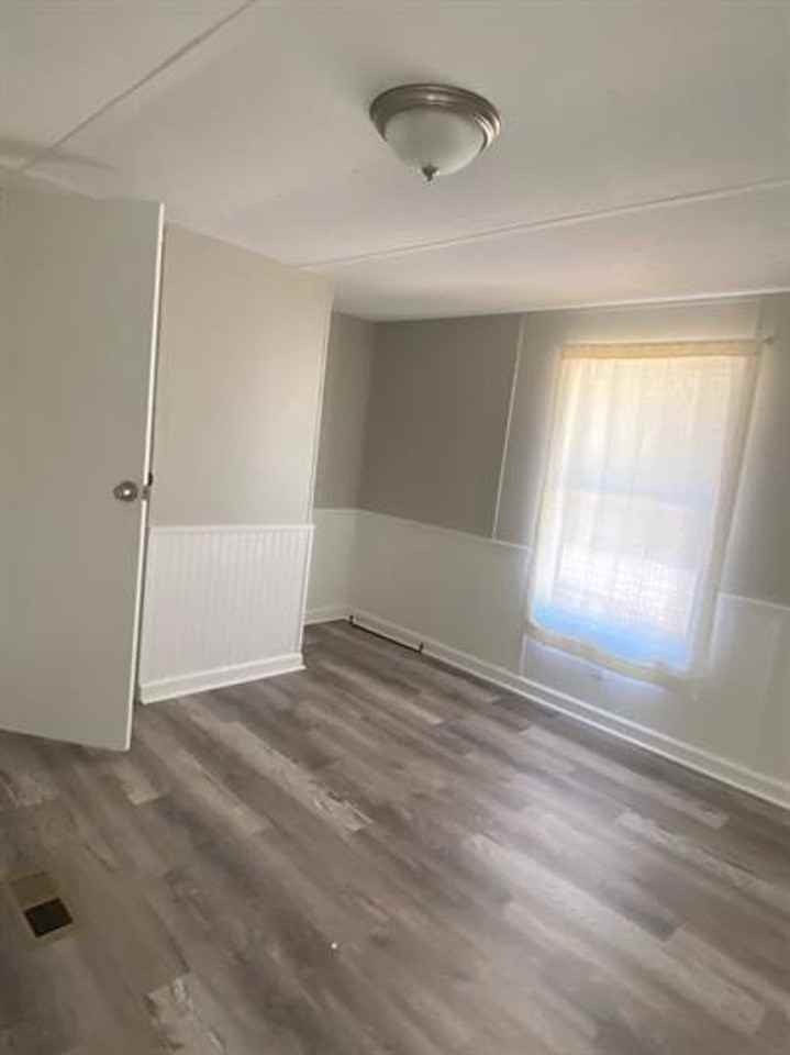 189 Mason Street - Photo 3 of 25