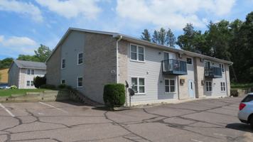 featured image of 927 Briar Ln