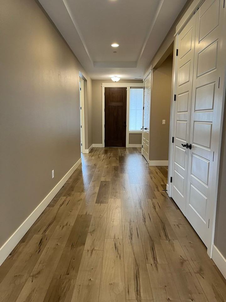 21208 Connells Prairie Rd E - Photo 3 of 16