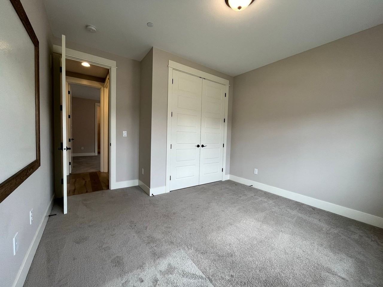 21208 Connells Prairie Rd E - Photo 4 of 16