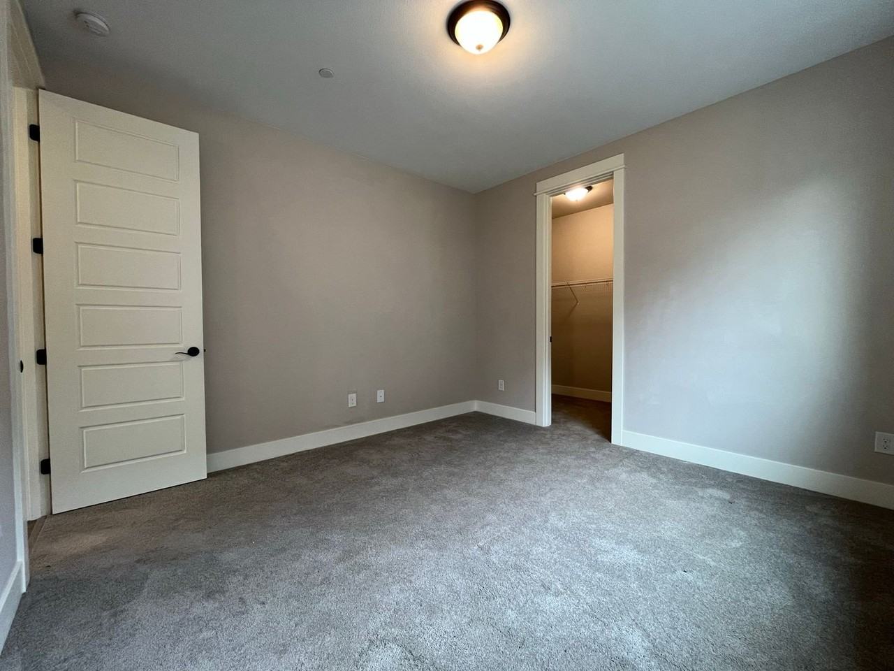 21208 Connells Prairie Rd E - Photo 6 of 16