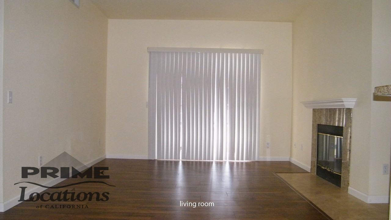 2811 Beachcomber Dr E - Photo 4 of 6