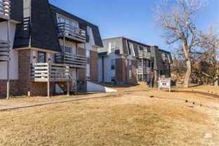 709 Dondee Dr #7 - Photo 1 of 1