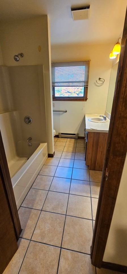 144 S Corl St - Photo 5 of 18