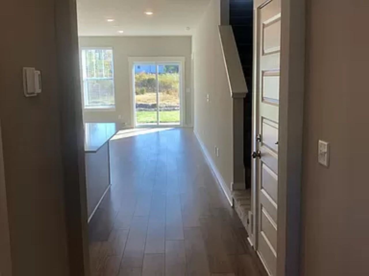 713 Mickelson Way - Photo 6 of 11