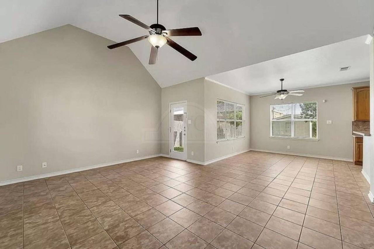 5305 Rimes Ranch Rd - Photo 3 of 26