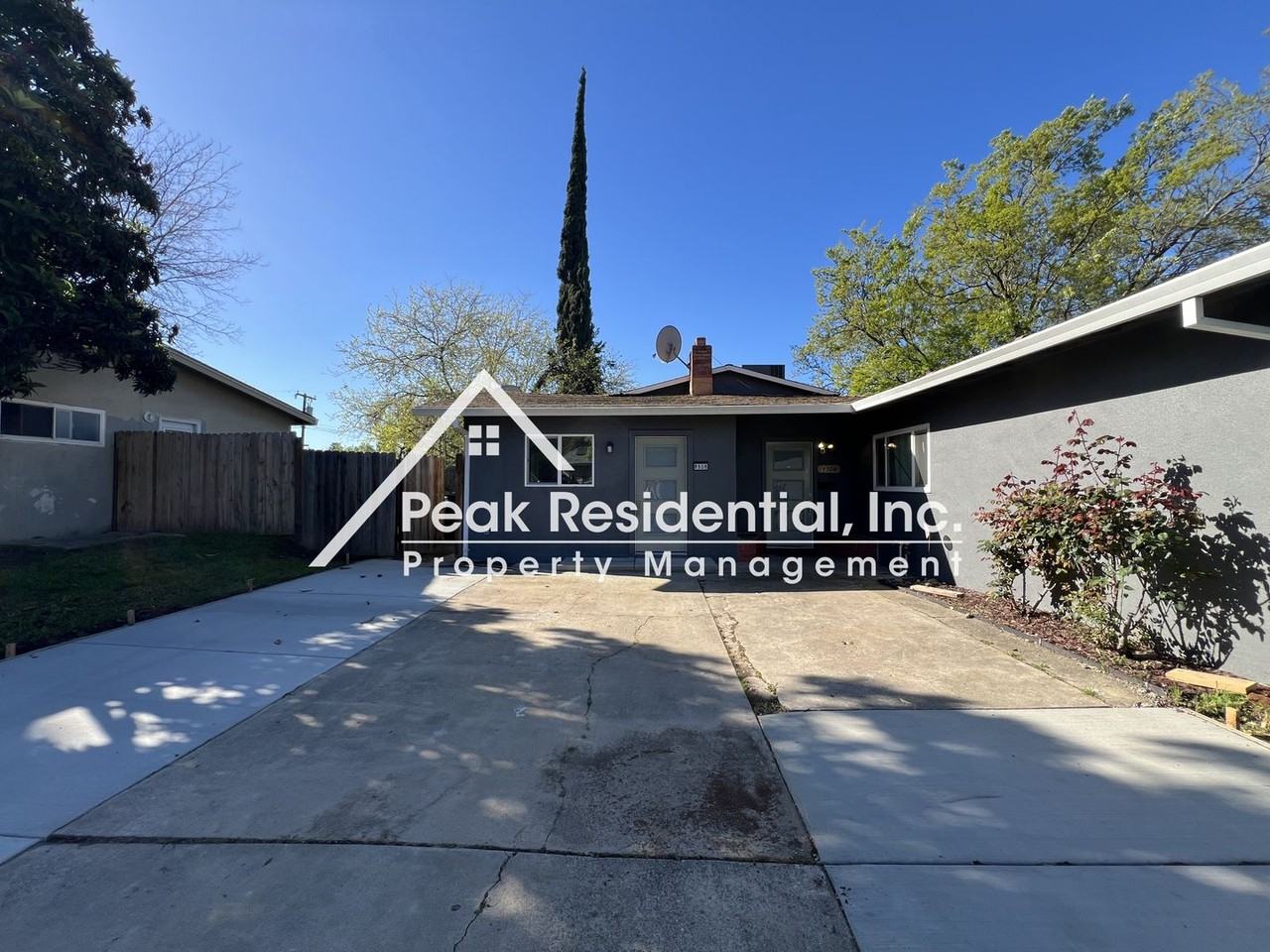 8508 Almaz Ave - Photo 3 of 13