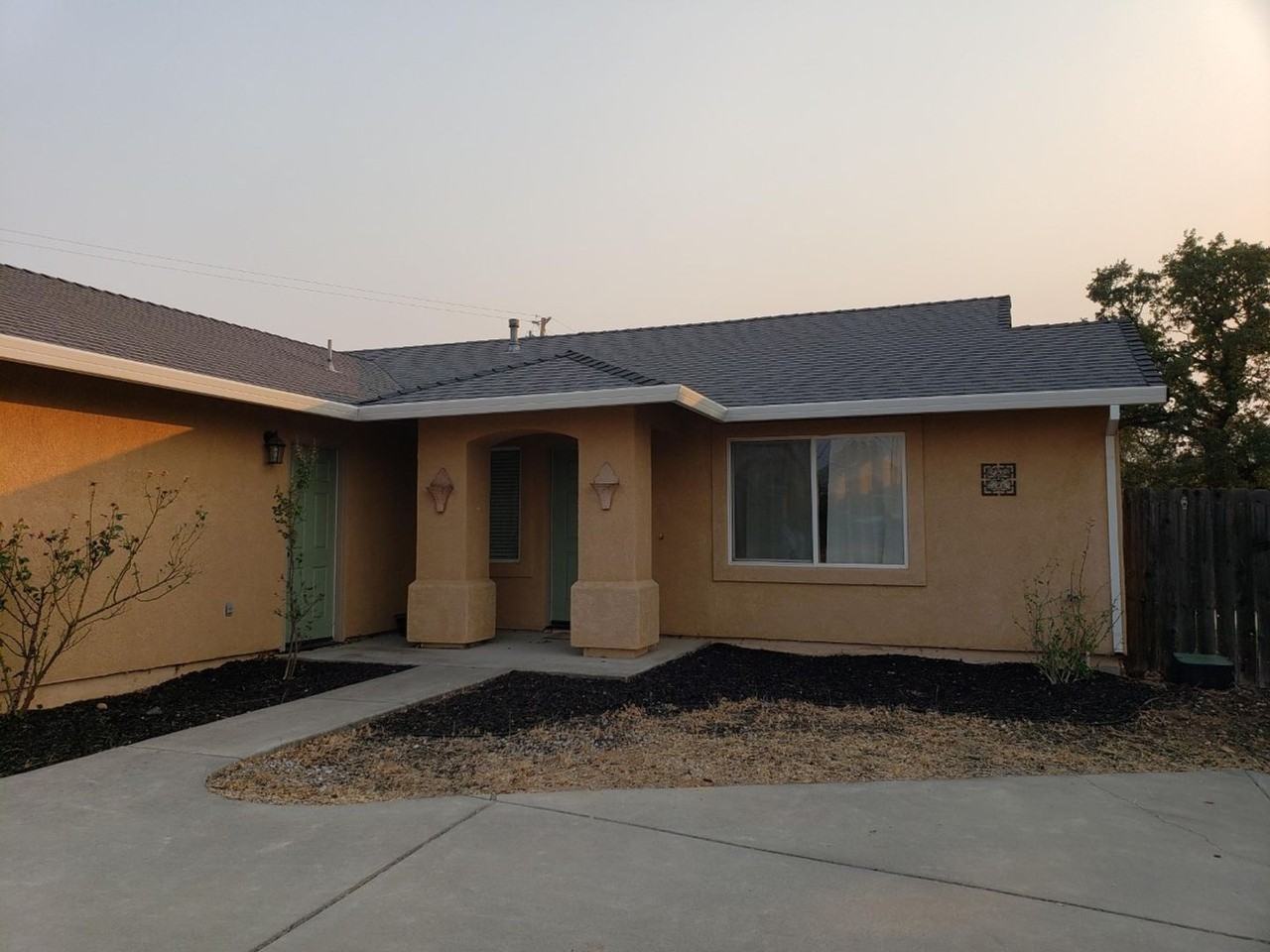 19597 Prospect Peak - Photo 2 of 11