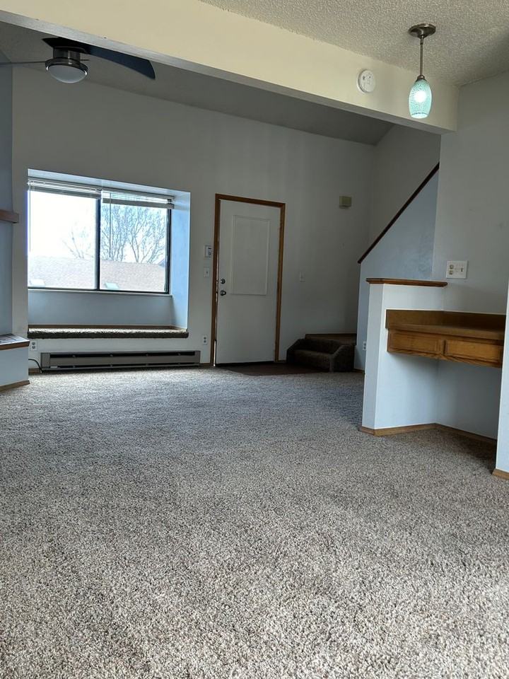5145 Rainbow Harbour Cir - Photo 4 of 14