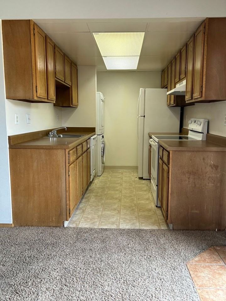 5145 Rainbow Harbour Cir - Photo 6 of 14
