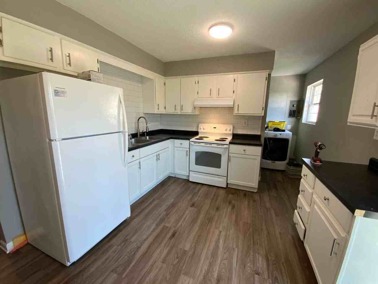 6108 E Orear Rd - Photo 2 of 24