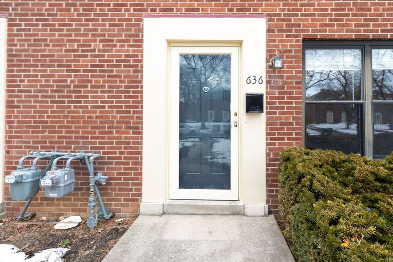 636 Blenheim Rd - Photo 2 of 25