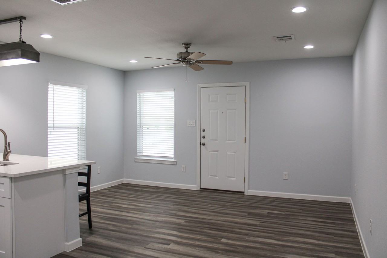 1475 Contour Dr - Photo 7 of 24