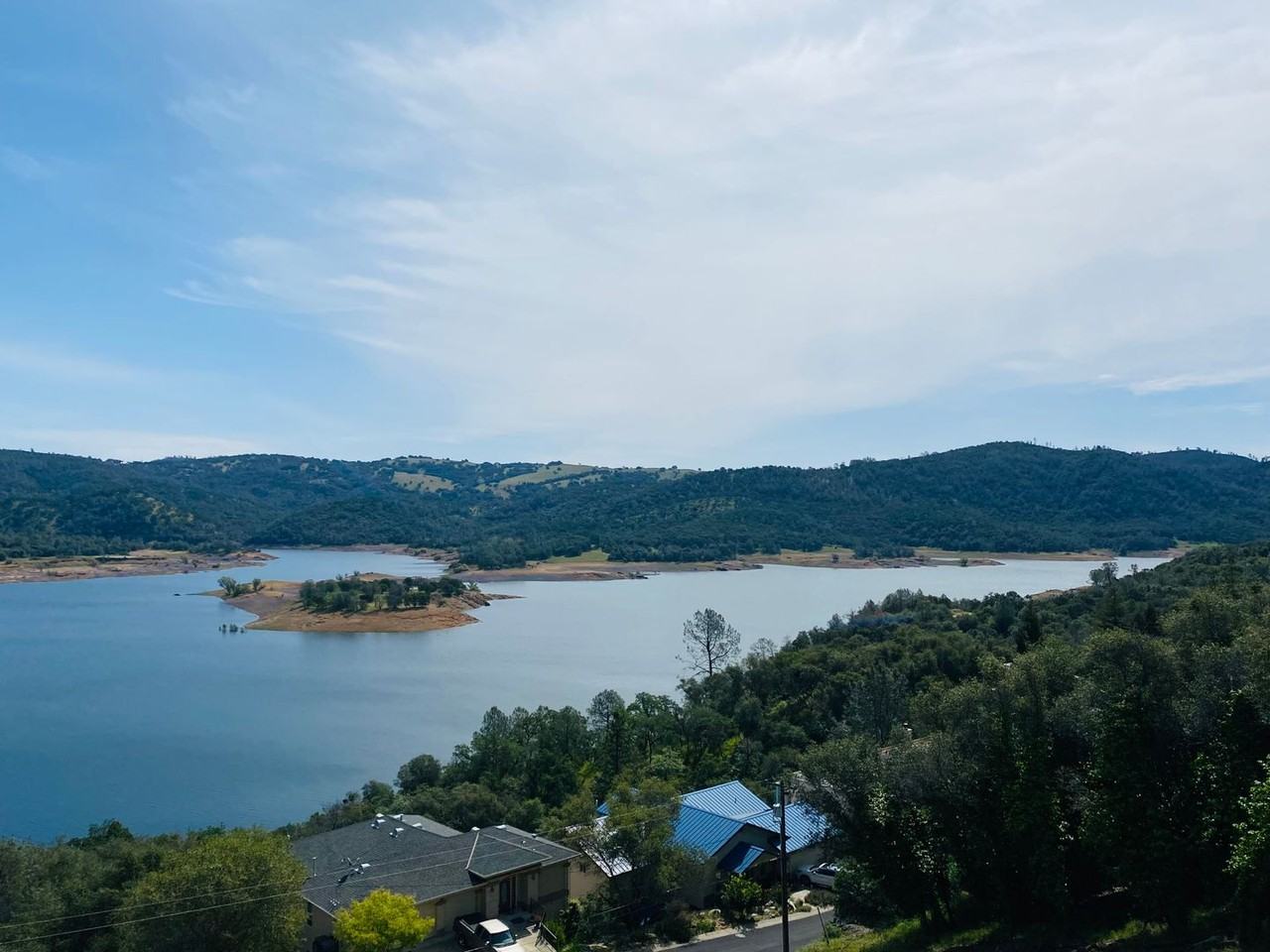 9802 Hudson Ct - Photo 2 of 28