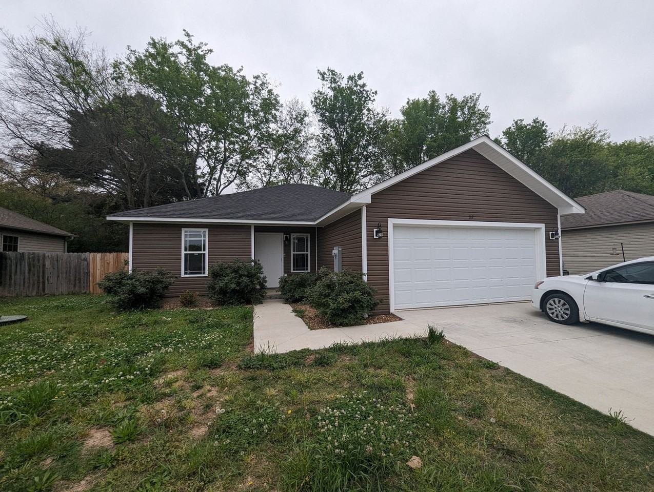 25 Southstone Dr