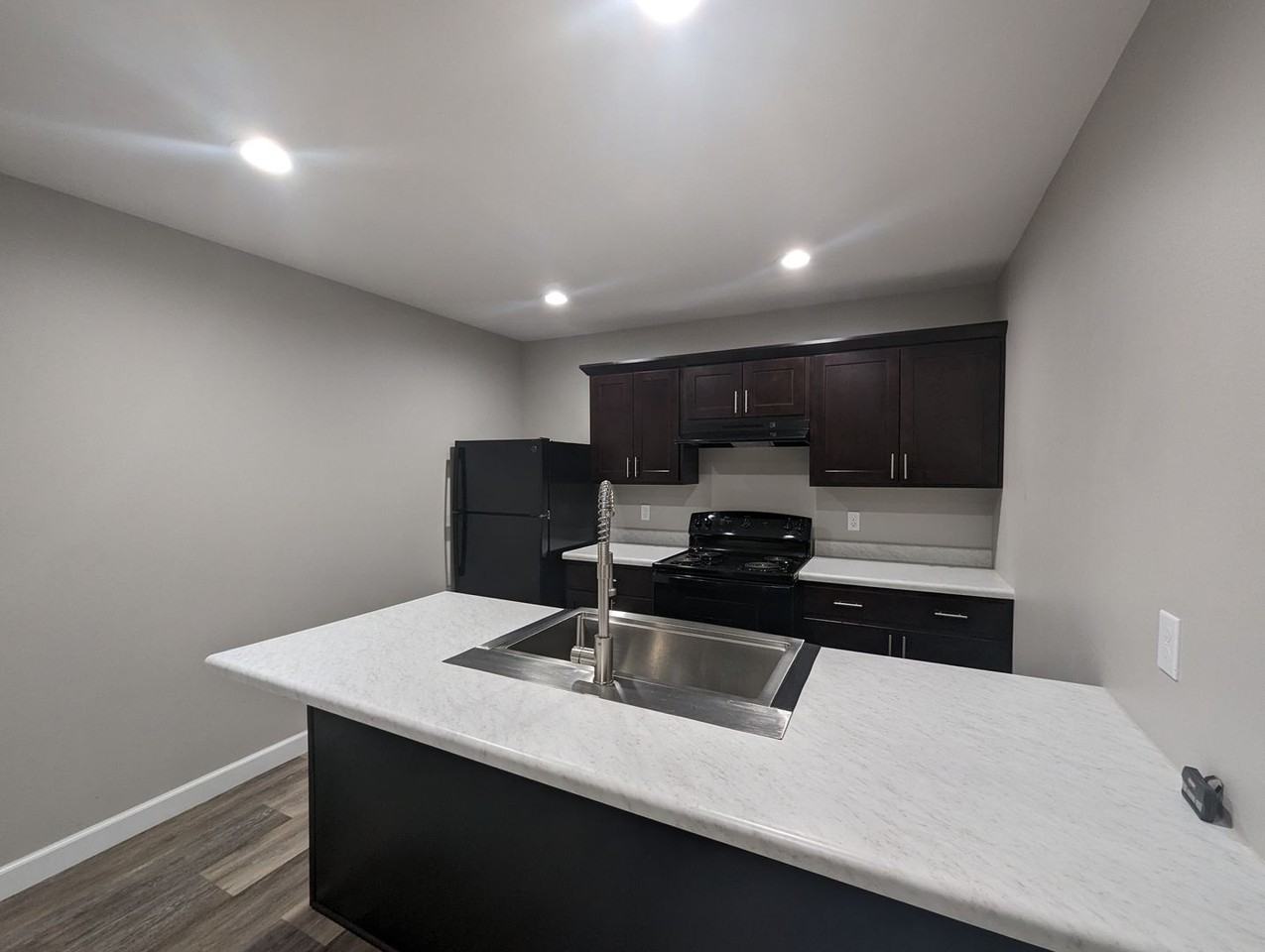 25 Southstone Dr - Photo 4 of 15